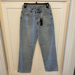 NWT Mom jeans